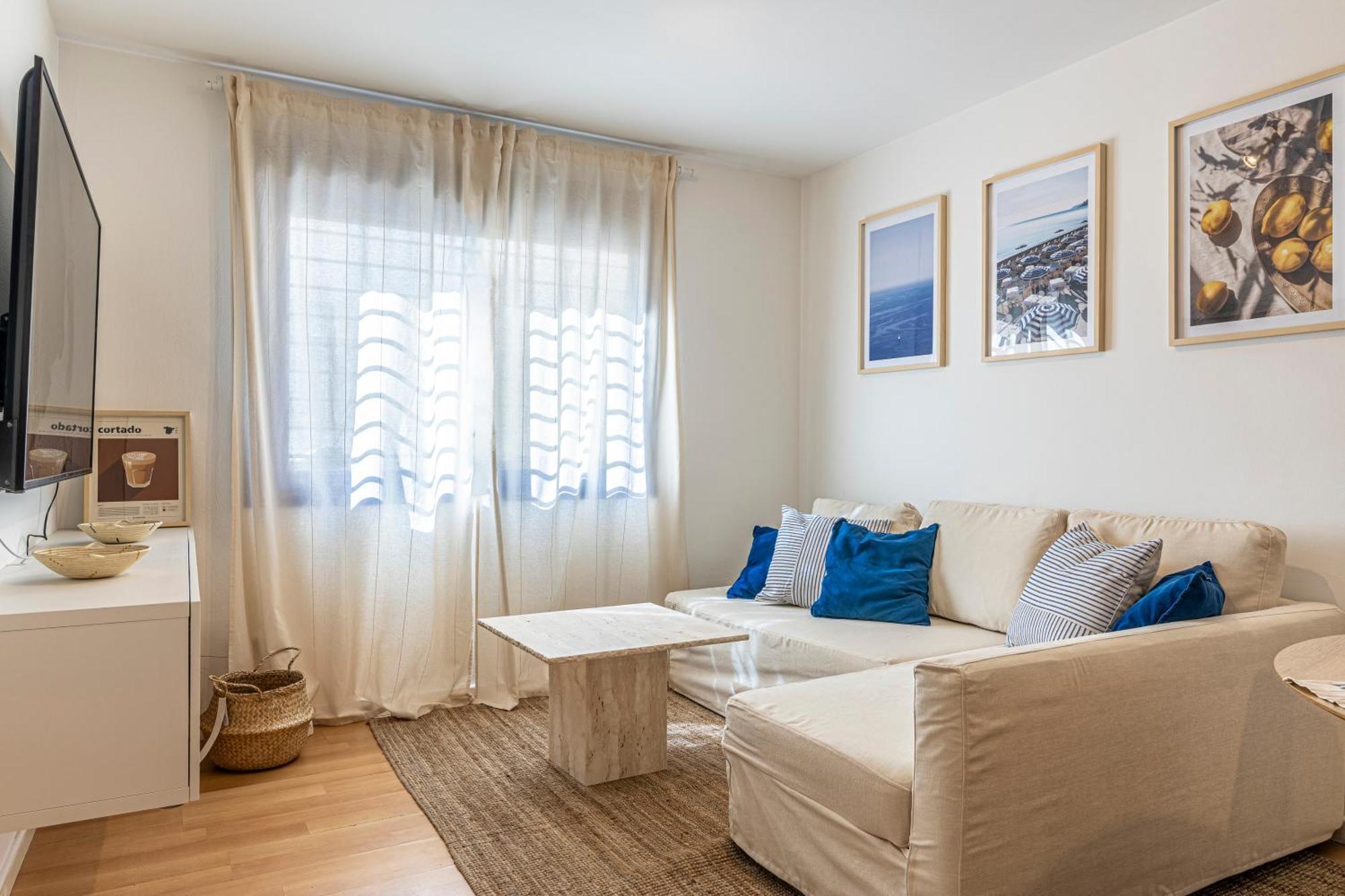 Solis Mare Apartments - Pedregalejo Beach Malaga Exterior photo