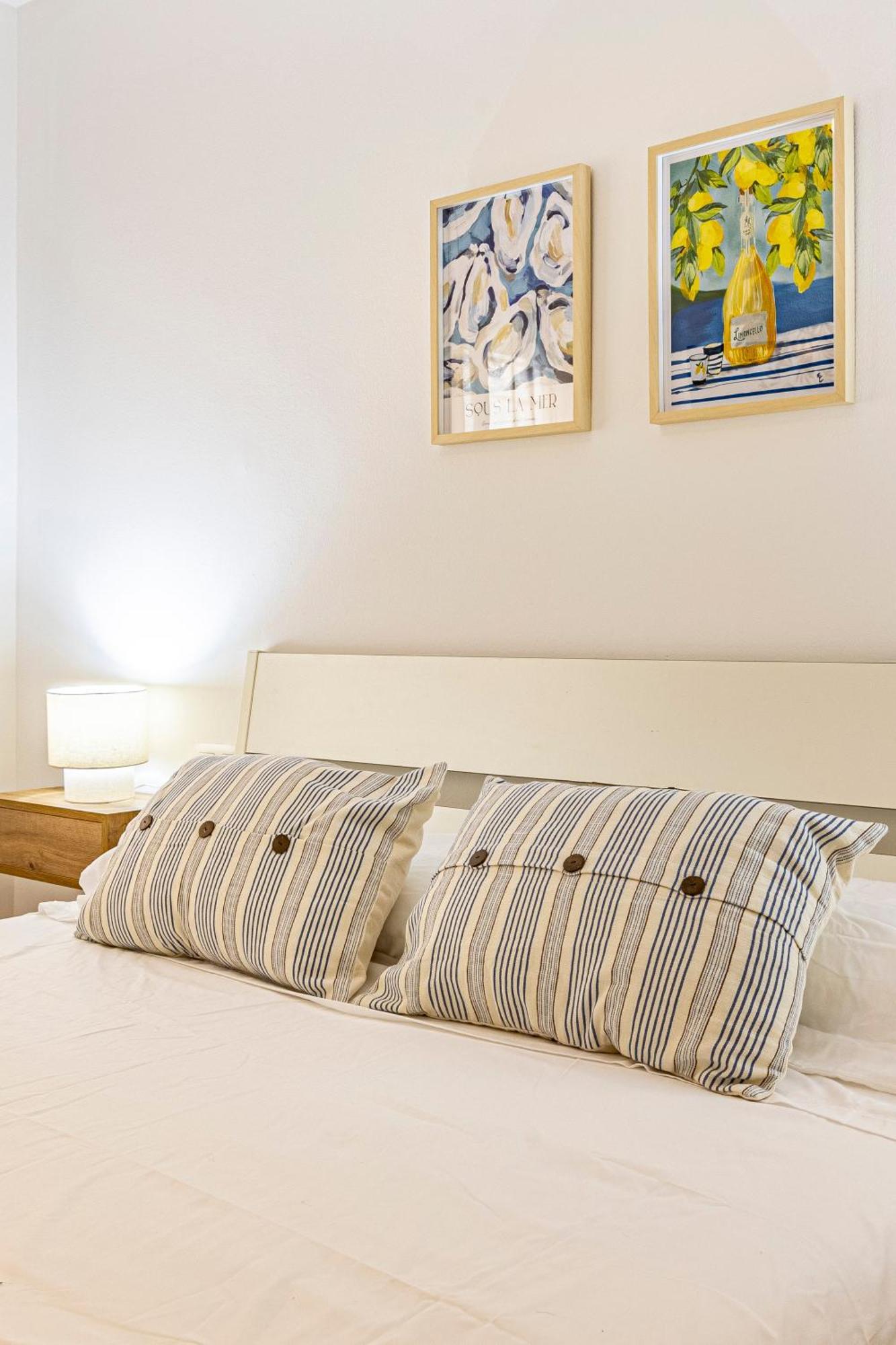 Solis Mare Apartments - Pedregalejo Beach Malaga Exterior photo