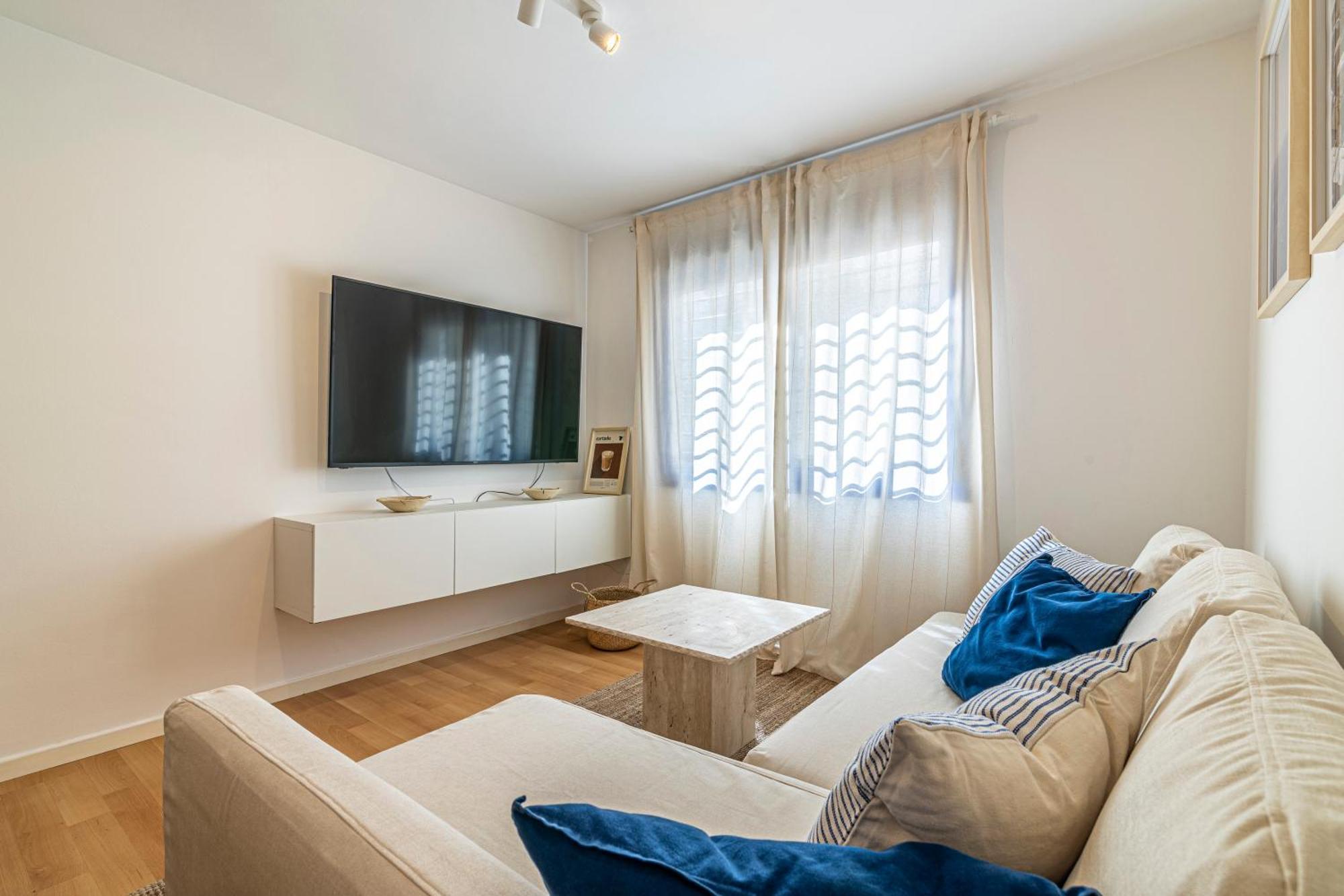 Solis Mare Apartments - Pedregalejo Beach Malaga Exterior photo